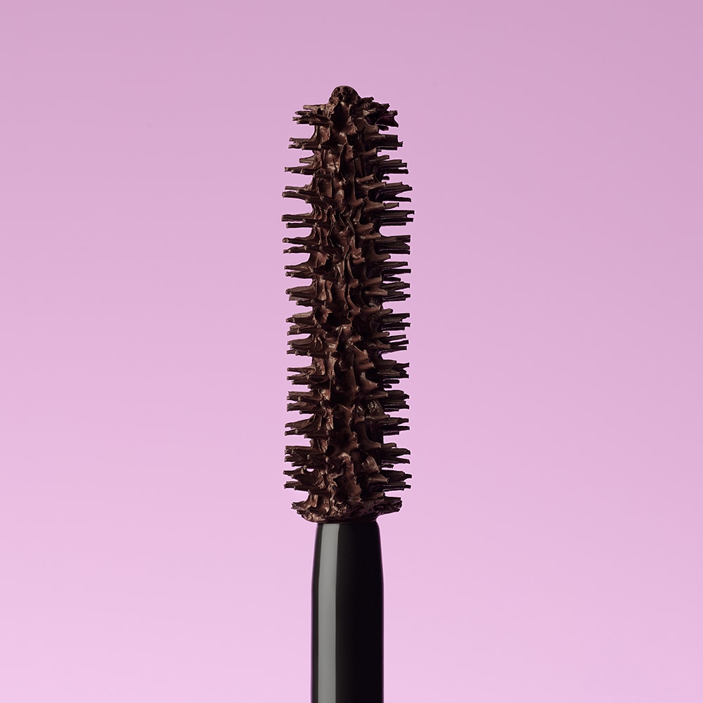 PERFECT STROKES UNIVERSAL VOLUMIZING MASCARA (M&Aacute;SCARA DE PESTA&Ntilde;AS)